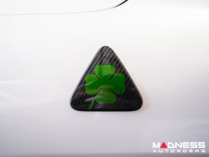  Alfa Romeo Giulia Quadrifoglio (QV) Fender Badge Cover Set - Carbon Fiber - Green Clover
